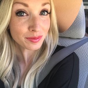 Meet your Posher, Mandy